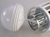 Elektrická lampa s lapačom hmyzu